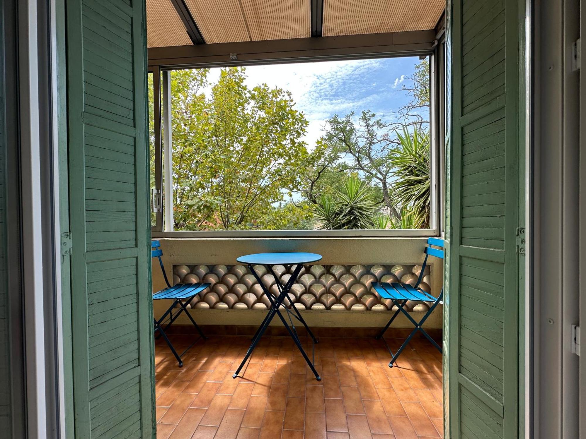 Apartment Tassigny A Parking Et Terrasse