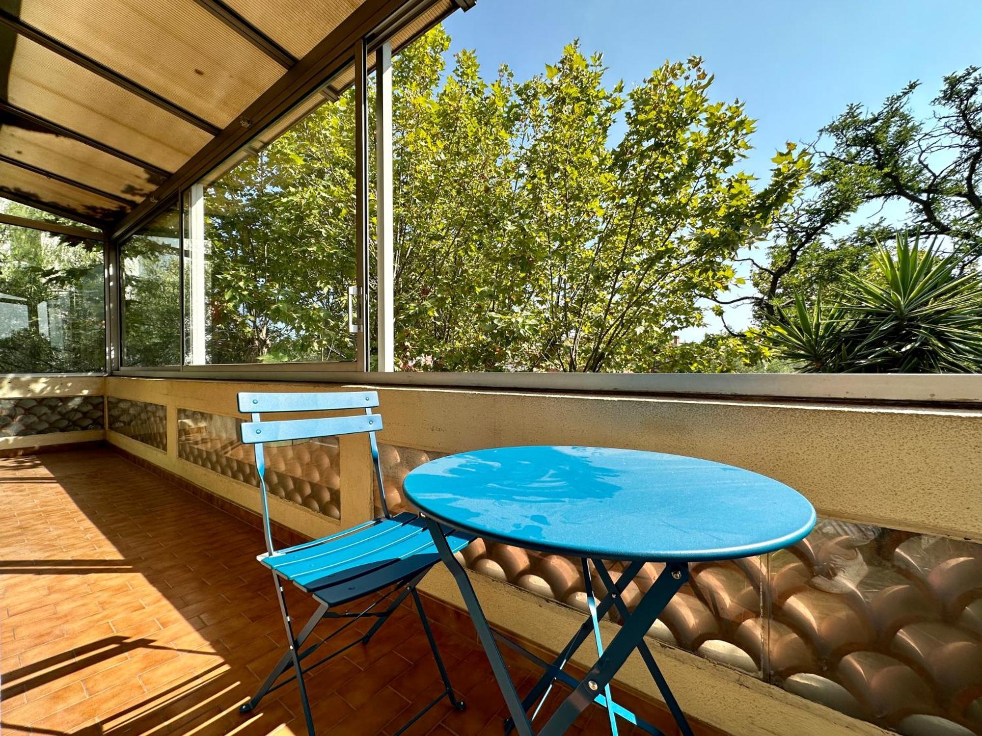 Appartement Tassigny A *